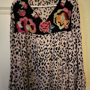 Savannah Jane boutique blouse 2X Woman’s Plus